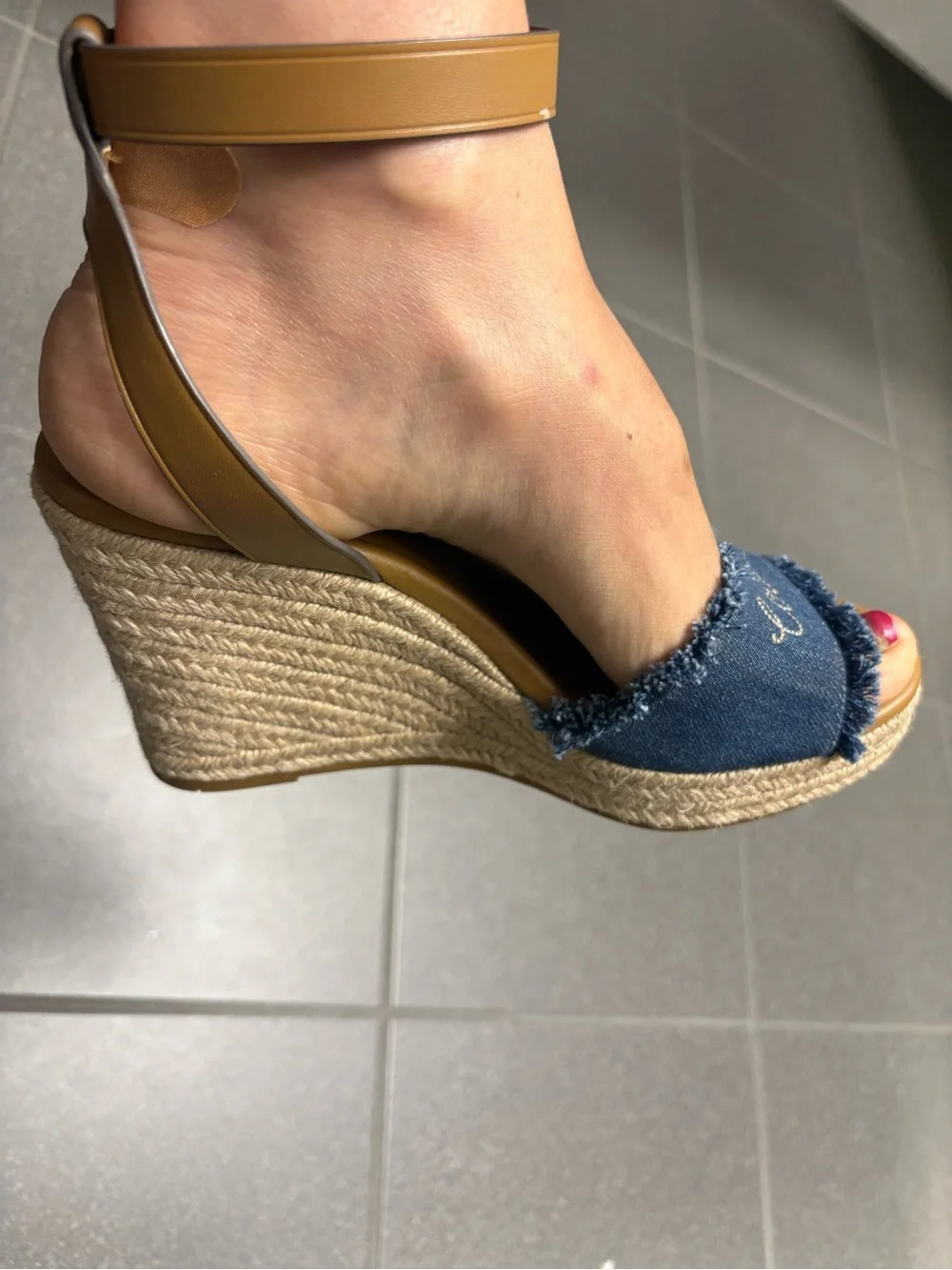 Coach “Kelly” Blue Denim Espadrille Wedge Sandals leather ankle Strap sz 7.5